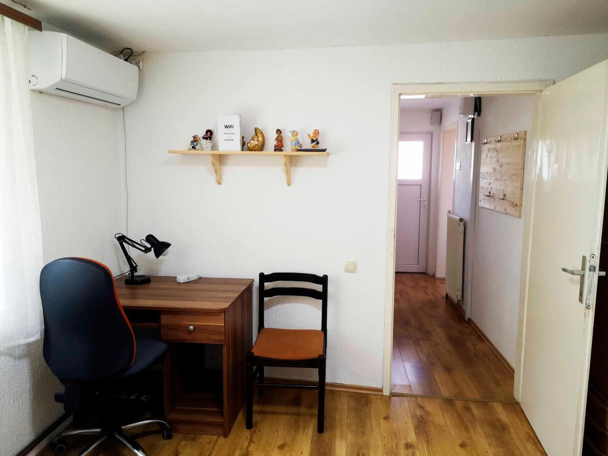 Small House In تْسيلْيي المظهر الخارجي الصورة