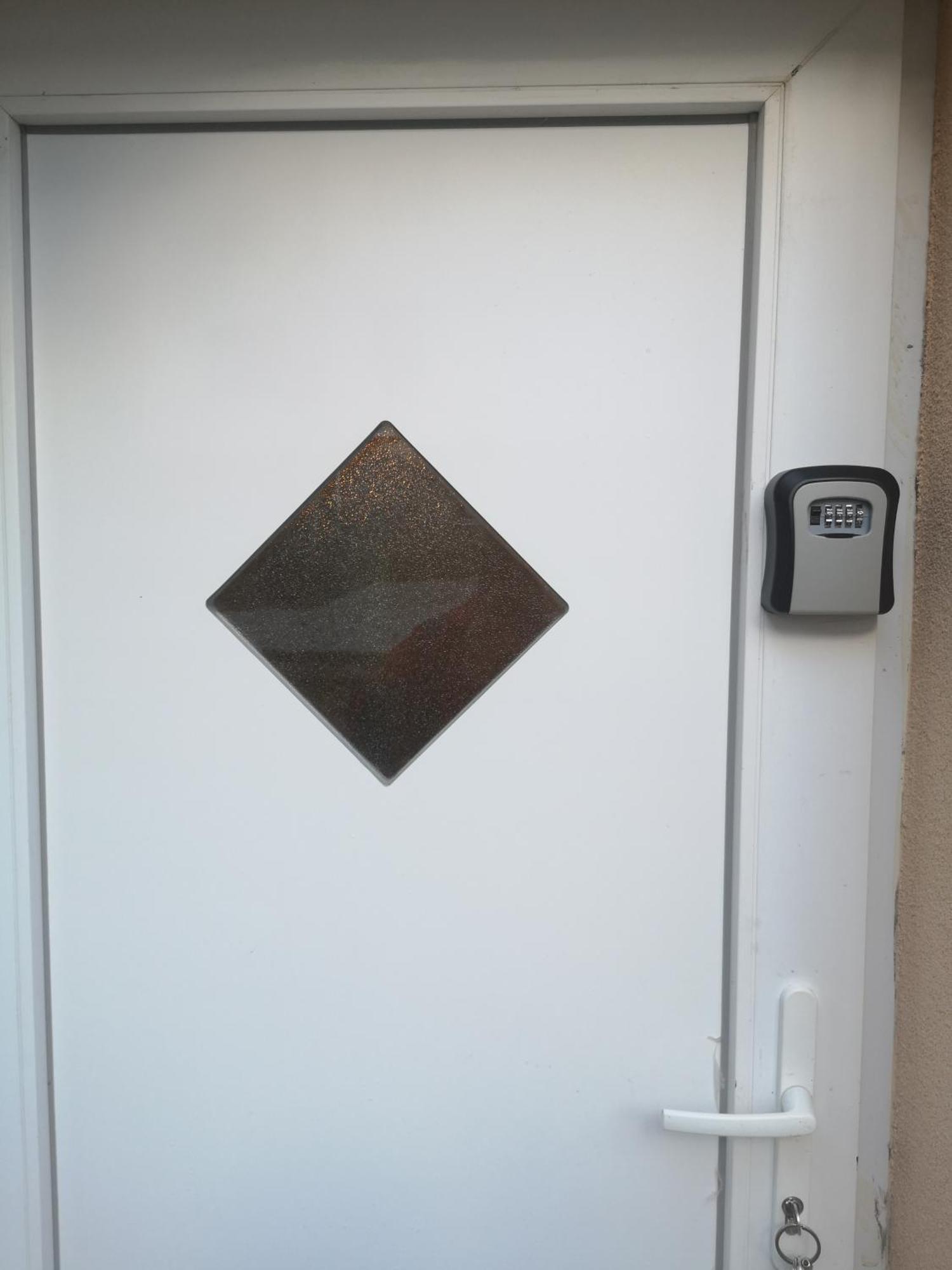 Small House In تْسيلْيي الغرفة الصورة