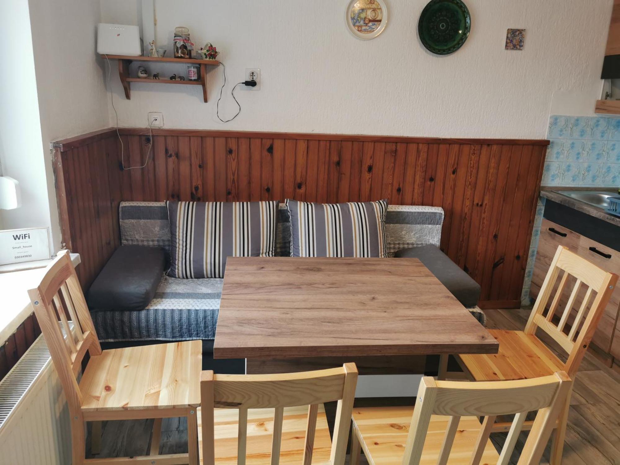 Small House In تْسيلْيي المظهر الخارجي الصورة